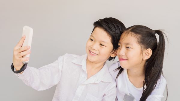 ฮอร์โมนข้ามเพศ